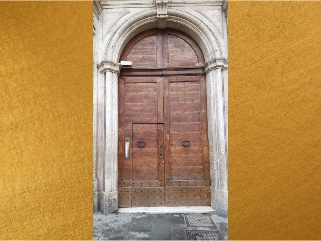 Pulsantiera ottone brunito contesto